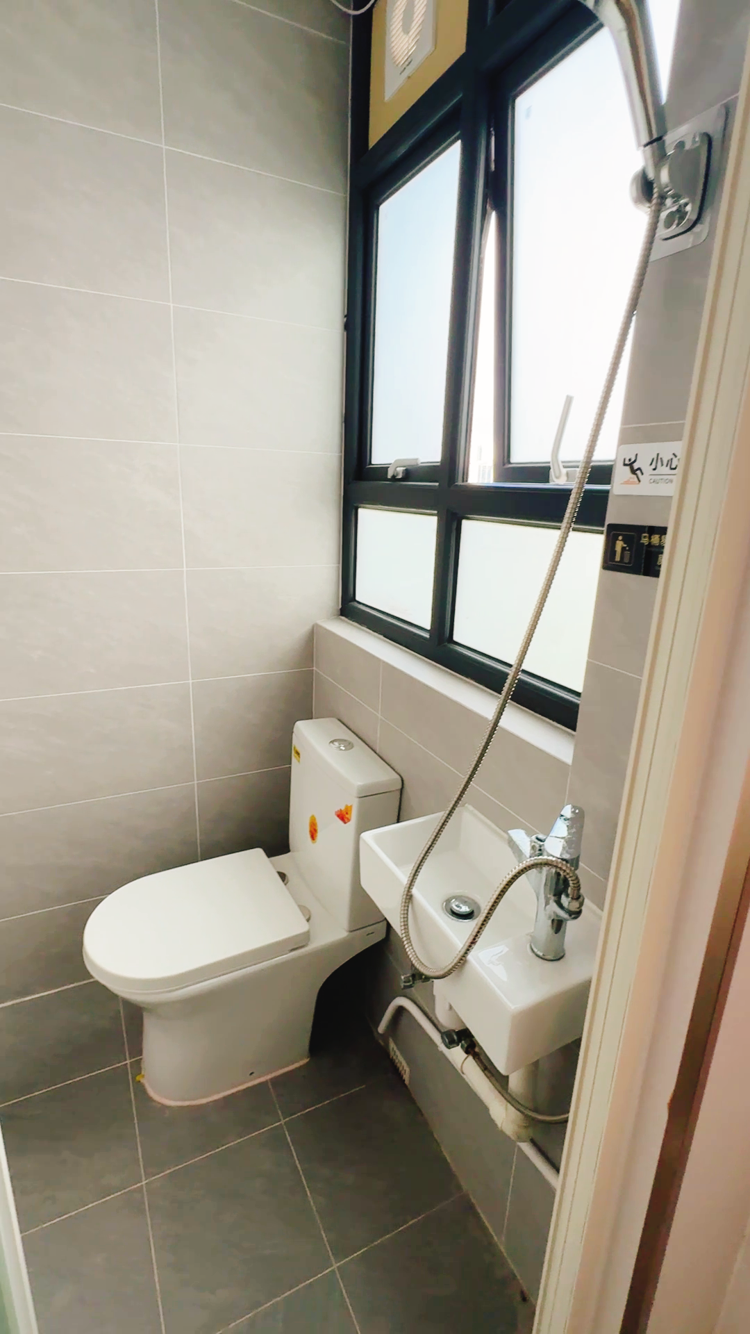 尖沙咀柯士甸道132-134号太极大楼AB区2号房独卫单间-近地铁理工步行分区合理空间大图5