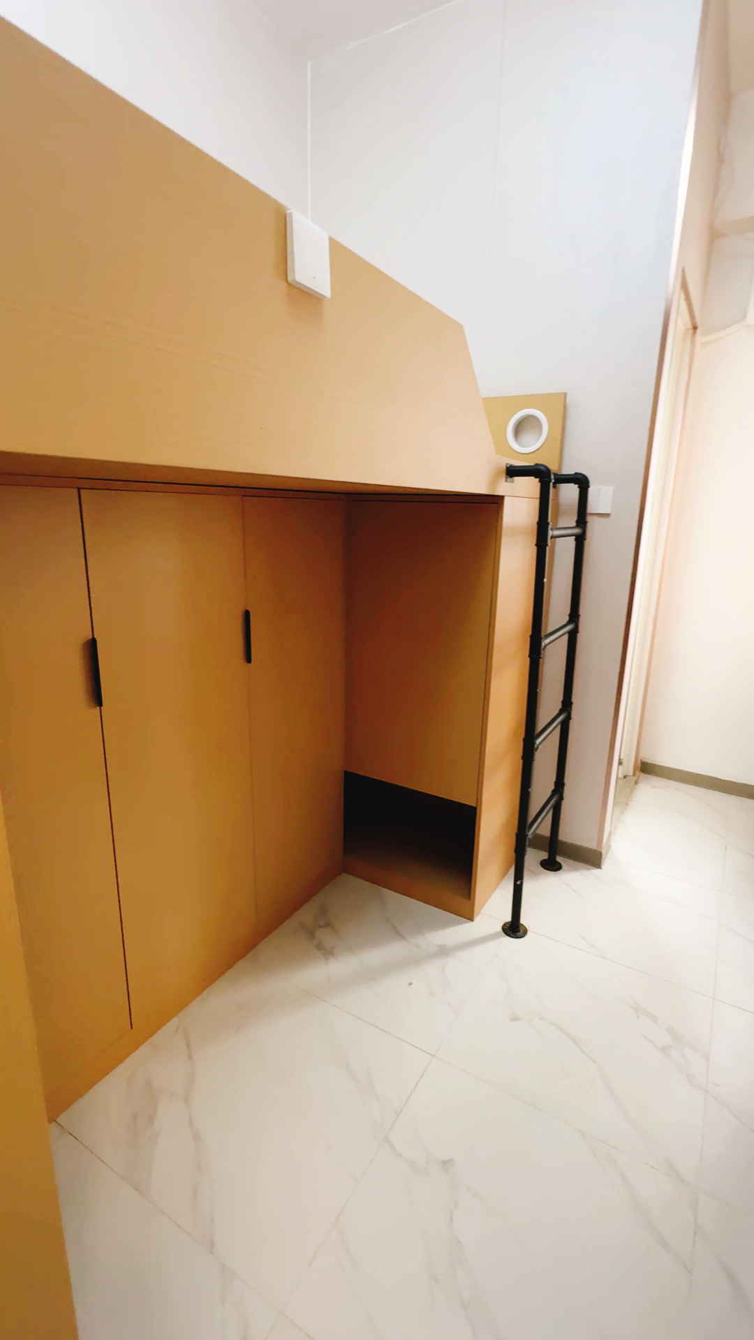 尖沙咀柯士甸道132-134号太极大楼AB区2号房独卫单间-近地铁理工步行分区合理空间大图3