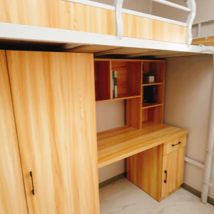 尖沙咀柯士甸道132-134号太极大楼7号房独卫单间-近地铁理工步行可达有书柜超大空间