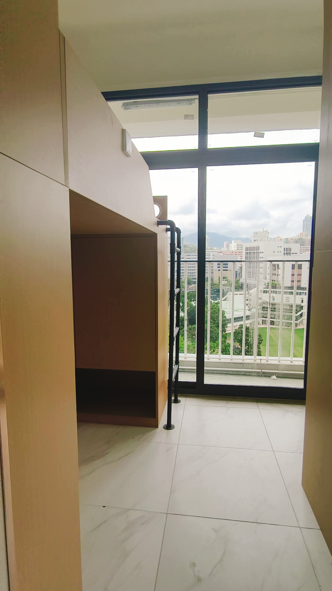 尖沙咀柯士甸道132-134号太极大楼10楼/11楼独卫单间带阳台-近地铁理工步行可达，超美窗景图5