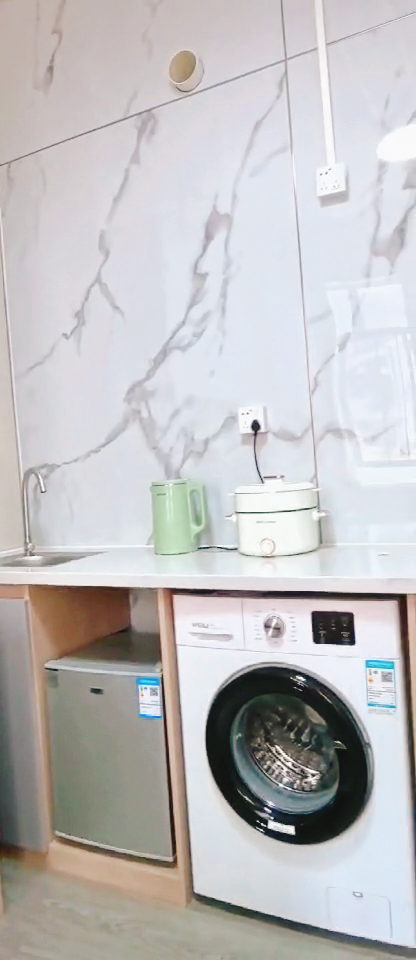 尖沙咀65号512B带窗独卫单间-理工步行五分，尖沙咀地铁站步行6分，都会大学巴士通勤15分图8