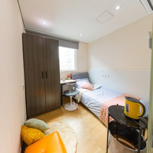 太子零距府邸标准套间，城大港铁14分，浸会巴士22分，都会巴士20分，电梯公寓有安保