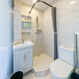 太子零距府邸标准套间，城大港铁14分，浸会巴士22分，都会巴士20分，电梯公寓有安保