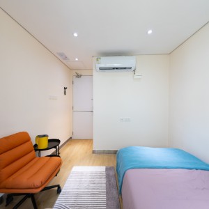 太子零距府邸高级套间，城大港铁14分，浸会巴士22分，都会巴士20分，电梯公寓有安保