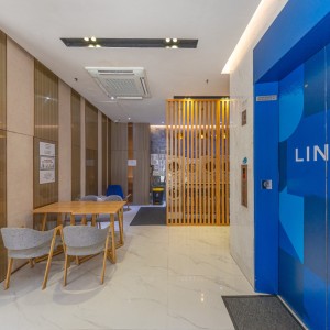 太子零距府邸高级套间，城大港铁14分，浸会巴士22分，都会巴士20分，电梯公寓有安保