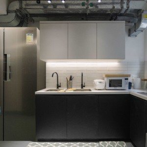 旺角零距府邸高级单人套间，都会港铁15分，城大港铁15分，浸会20分即达，电梯公寓有安保