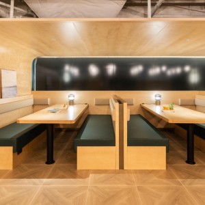 尖沙咀宝勒巷酒店式公寓行政双人房，单人床×2配25平米超大空间，理工巴士7分即达，纯步行10分钟.都会20分可达