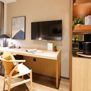 尖沙咀宝勒巷酒店式公寓豪华单人房，尽享23平米空间，理工巴士7分即达，纯步行10分钟.都会20分可达