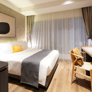 尖沙咀宝勒巷酒店式公寓豪华单人房，尽享23平米空间，理工巴士7分即达，纯步行10分钟.都会20分可达