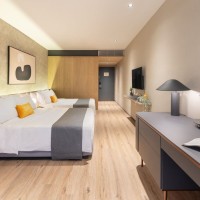 尖沙咀宝勒巷酒店式公寓家庭房，尊贵28平米超大空间，靠近尖沙咀尖东站，交通超便利