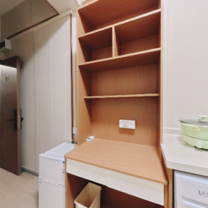 尖沙咀75号理工天花板级studio111室-理工步行只要450米！都会大学巴士通勤15分，尖沙咀地铁步行500米即达，楼下就是巴士站