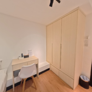 尖沙咀加拿芬道酒店式公寓studio-理工步行10分，乘巴士只要6分，浸会城大都会只要20分。尖沙咀站200米，尖东站400米