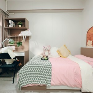 港岛金钟秀华坊港大studio单人B房户型方正-超全配套带食堂，三分钟到金钟，港大全程18分钟理工全程20多分钟，交通超便利