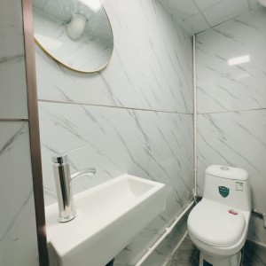 港岛金钟秀华坊港大studio经济单人A房-超全配套带食堂，三分钟到金钟，港大全程18分钟理工全程20多分钟，交通超便利