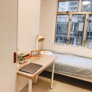 何文田荣英大厦明窗单人间B/C房，都会步行10分直接到校，都会学子不可错过的电梯洋楼