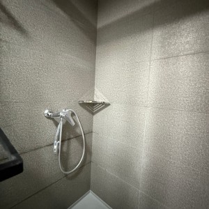 何文田荣英大厦明窗单人间G房，都会步行10分直接到校，都会学子不可错过的电梯洋楼