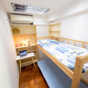 深水埗长沙大厦六房单间C房-限男生，城大通勤19分钟，浸会通勤23分钟，价格超美丽近地铁
