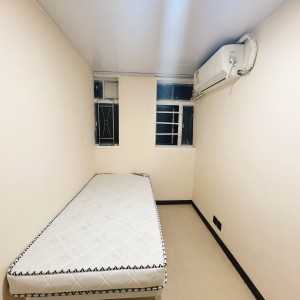 深水埗长乐大厦I室单间B房-限男生，城大通勤20分钟，浸会23分即达，深水埗地铁步行1分