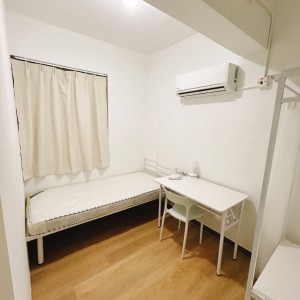 旺角弥敦道利威大厦C室D房-限女生,旺角地铁站上盖，四大校15分钟内通勤