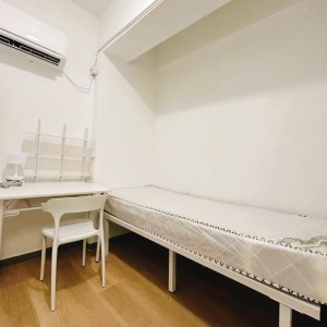 旺角弥敦道利威大厦C室E房-限女生,旺角地铁站上盖，四大校15分钟内通勤