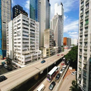太子颂贤花园3座E室C房-限男生，大窗6k单间，都会步行12分即达