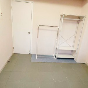 太子道西南风楼B室B房-限女生，太子站步行2分，城大浸会通勤10分即达，出行超便利