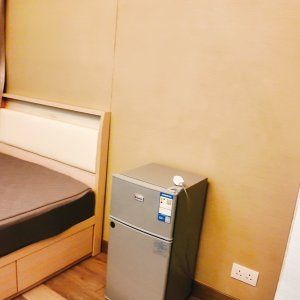 湾仔站20米轩尼诗道焕然楼studio168-4D，港大通勤15分，交通生活便利装修豪华