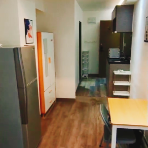 湾仔站20米轩尼诗道焕然楼studio170-1C，港大通勤15分，交通生活便利装修豪华