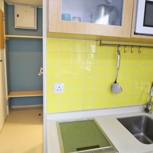 尖沙咀汉宜大厦双人间H64，尖沙咀地铁步行1分钟，理工步行12分钟，都会18分