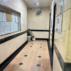 北角炮台山联和大厦81号/82号房单人间，炮台山站步行1分，港大乘港铁直达22分钟