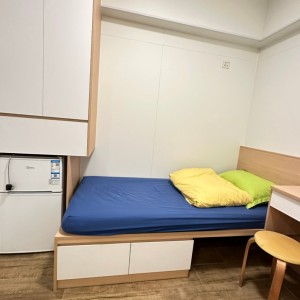 炮台山五洲大厦双人床间107号，港大乘港铁直达全程22分钟，炮台山站步行2分钟