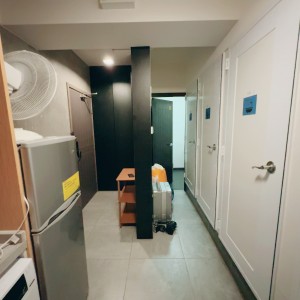 兴华大厦单人间1，2-十一室七厅男生专属港大步行5分钟，西营盘地铁站步行3分