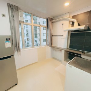 礼智大厦Studio3号房，港铁15分直达港大， 铜锣湾地铁站步行3分