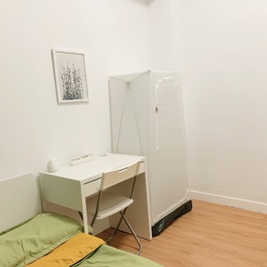 深水埗南昌街studio B房-深水埗站步行4分，南昌站10分，城大浸会20分，都会18分