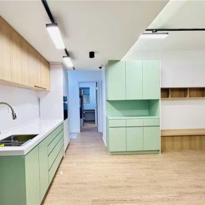 中学生寄宿中心九龙Hokming Hall 学铭居三人间