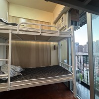 观塘协和街仁富大厦女生宿舍，三室双卫有客厅带阳台