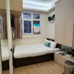 铜锣湾广安大厦9楼E房studio-港大通勤18分，路对面就是铜锣湾站，周围商圈密布