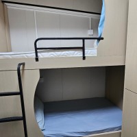 旺角荔枝角道床位，可住24人，带电梯在2楼