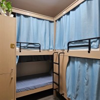 旺角荔枝角道床位，可住24人，带电梯在2楼
