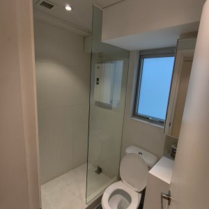 旺角钵兰街MIJ Living两室一厅，旺角站步行1分，城大浸会港铁直达12分钟通勤，都会步行12分