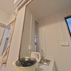 尖沙咀63号studio1C/2C/4C室-理工步行只要450米！简直就是第二个理工宿舍！尖沙咀地铁步行500米即达，楼下就是巴士站，都会大学通勤15分