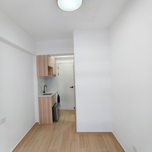 港岛铜锣湾合宜大厦474号精品StudioD房，港大通勤20分，理工通勤11分，三分即达铜锣湾站！尽享黄金地段优越性