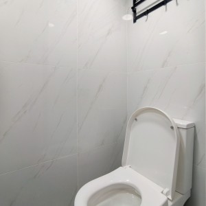 港岛铜锣湾合宜大厦474号精品StudioD房，港大通勤20分，理工通勤11分，三分即达铜锣湾站！尽享黄金地段优越性