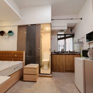 铜锣湾礼智大厦studioB房，时代广场旁，3分直达铜锣湾站，港大理工直达