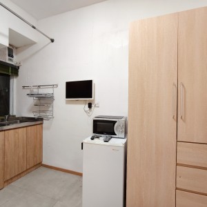 铜锣湾礼智大厦studioB房，时代广场旁，3分直达铜锣湾站，港大理工直达