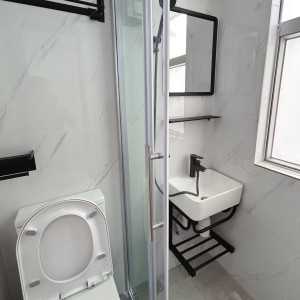 港岛铜锣湾合宜大厦476号精品StudioA房，港大通勤20分，理工通勤11分，三分即达铜锣湾站！尽享黄金地段优越性