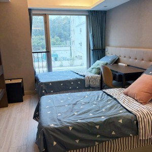 油麻地弥敦道485号N3公寓精致双人间08号，旺角站油麻地站双站环绕，理工巴士9分直达，城大浸会4站地铁，专业电梯大窗学生公寓