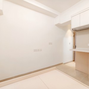 佐敦文蔚楼-Falt 1 Studio A-步行速达西九龙高铁/柯士甸/佐敦地铁站-理工/港大/城大/都会/浸会 15-30min通勤！