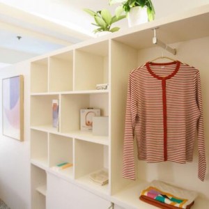 沙田丽豪酒店精品双人间，河景电梯洋房舒适型酒店，步行6分即达沙田围站，恒生大学小巴16分，中文大学通勤20分，城大浸会通勤23分