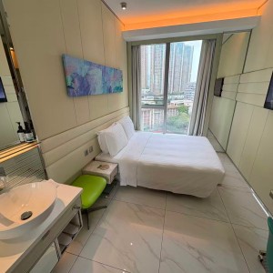 富荟旺角酒店城景单人间，旺角站奥运站双站步行，九龙四校通勤20分钟内，尊享健身房休闲大厅